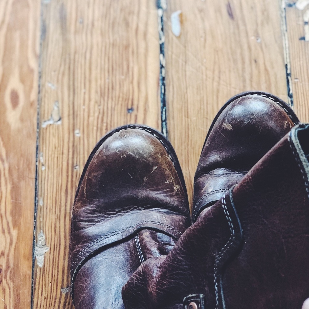 ➳ℂ𝕒𝕥𝕖𝕣𝕡𝕚𝕝𝕝𝕒𝕣 “𝕃𝕚𝕧” Women’s Boots➳ - Picture 7 of 8